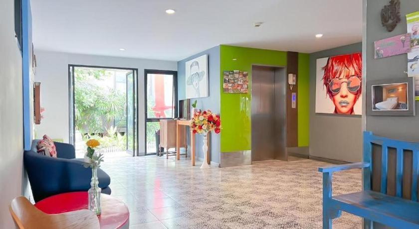 Bb House Mini Suite Hotel Bangkok Eksteriør billede