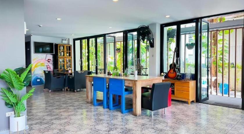 Bb House Mini Suite Hotel Bangkok Eksteriør billede