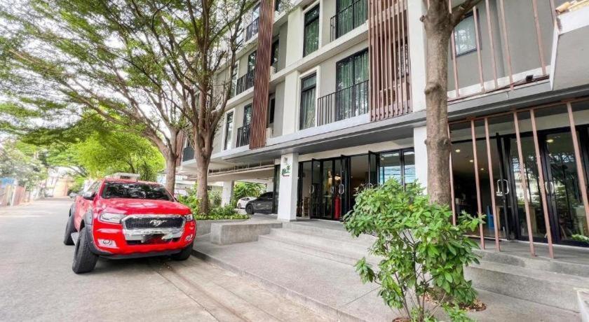 Bb House Mini Suite Hotel Bangkok Eksteriør billede
