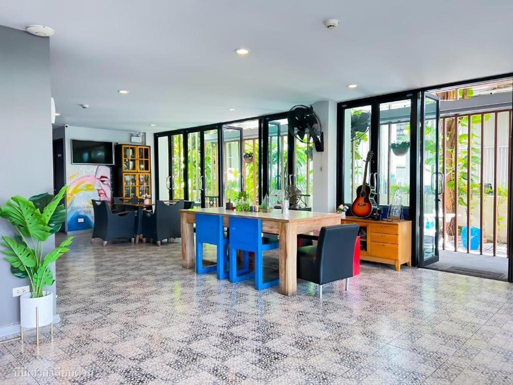 Bb House Mini Suite Hotel Bangkok Eksteriør billede